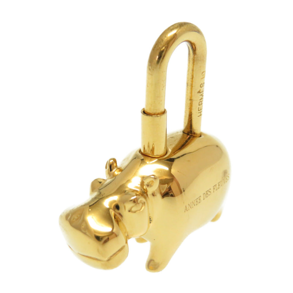 美品 エルメス ANNEE DES FLEUVES カバ バッグチャーム カデナ キーホルダー ゴールド アクセサリー 0034【中古】HERMES
