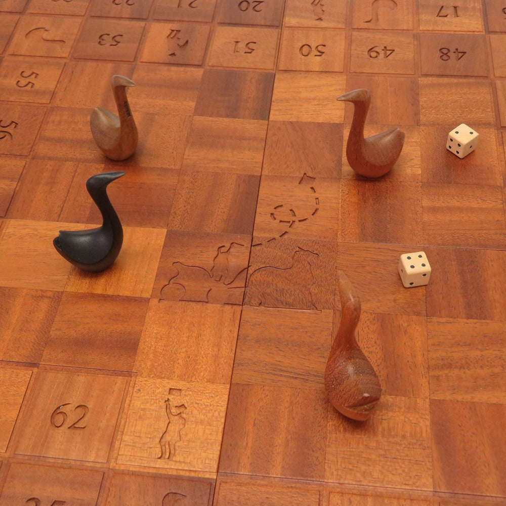 新品同様 エルメス 蛇と梯子 JEU DE L’OIE SNAKES AND LADDERS ウッド ブラウン ボードゲーム 茶 0049 【中古】 HERMES