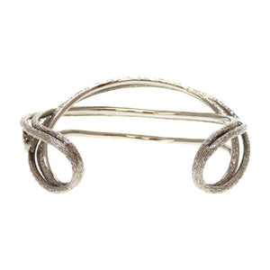 美品 クリスチャンディオール CDロゴ メタル シルバー ブレスレット バングル 0029【中古】Christian Dior