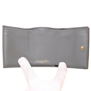 美品 クリスチャンディオール コンパクトウォレット レザー グレー 3つ折り財布 財布 0037【中古】Christian Dior