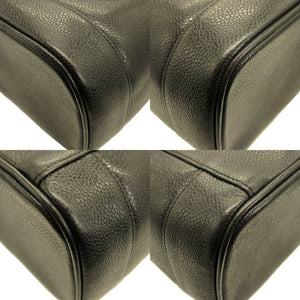 シャネル 縦型 4番台 キャビアスキン ブラック 黒 ヴァニティバッグ バッグ 0124【中古】CHANEL