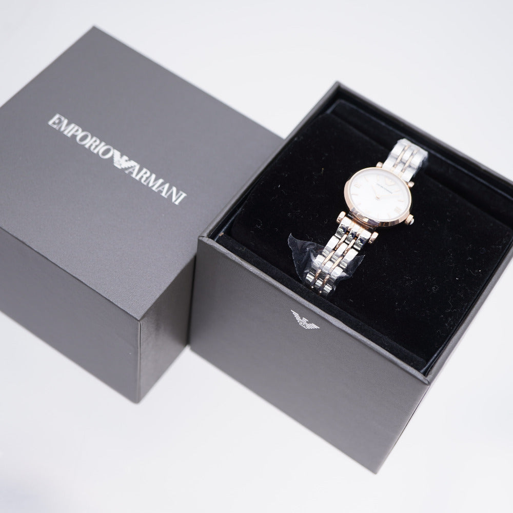 未使用品 エンポリオ アルマーニ クオーツ AR-11195 腕時計 SS ホワイトシェル 0035【中古】Emporio Armani レディース