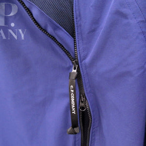 美品 CPカンパニー シーピーカンパニー ロゴ クルーネック ジップアップブルゾン ウインドブレーカー ナイロンジャケット パープル 0208【中古】C.P.COMPANY