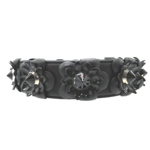 新品同様 フェンディ ストラップユー フラワー スタッズ レザー ブラック 黒 ストラップ 0233【中古】FENDI