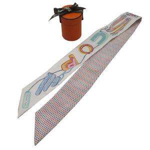 美品 エルメス ツイリー ポワンティエ シュバロスコープ スカーフ シルク ブラン 白 0123【中古】HERMES