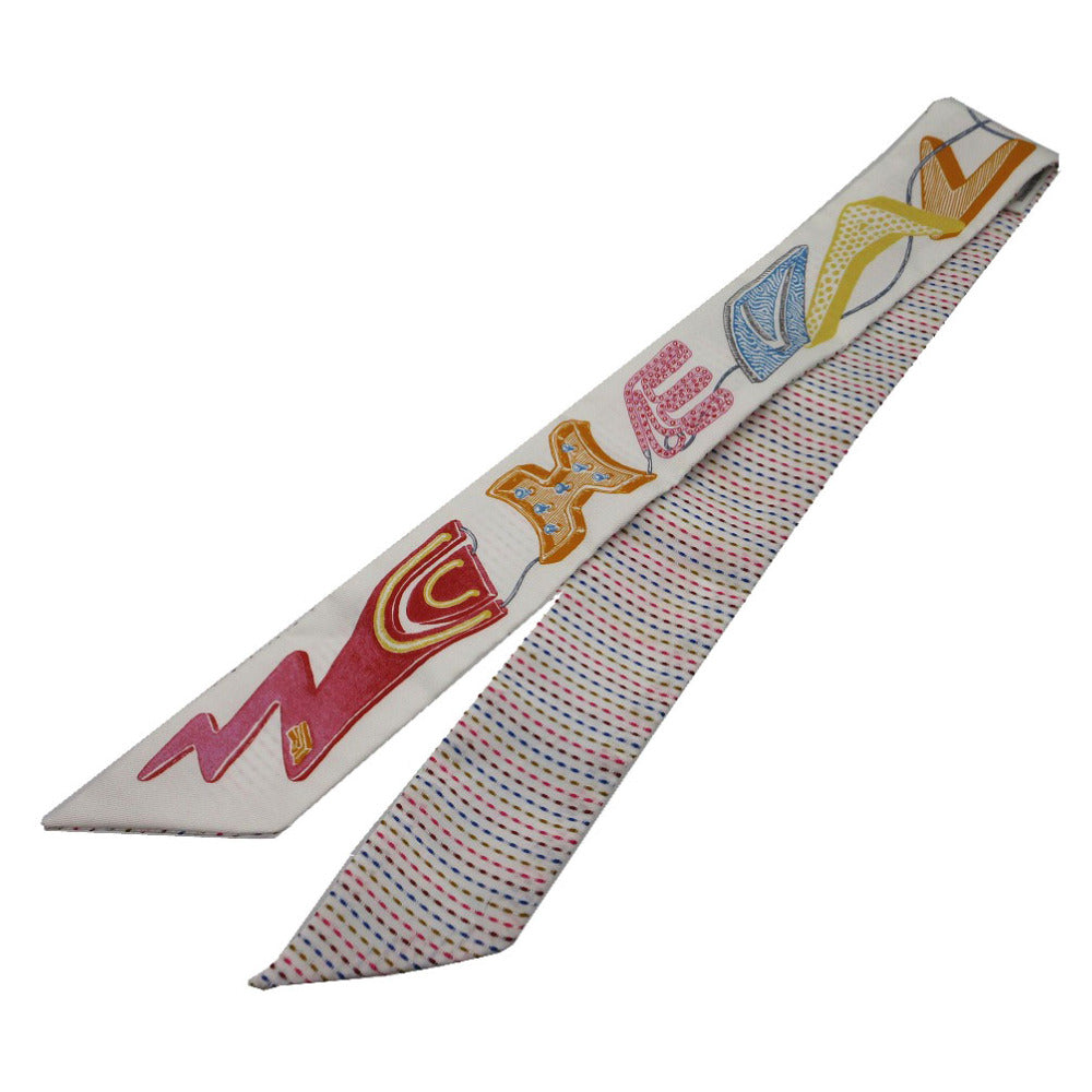 美品 エルメス ツイリー ポワンティエ シュバロスコープ スカーフ シルク ブラン 白 0123【中古】HERMES