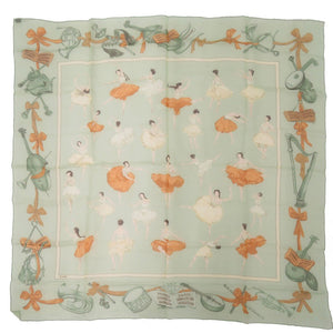 美品 エルメス カレ90 LA DANCE ラ ダンス シルク グリーン 緑 スカーフ 0152【中古】HERMES