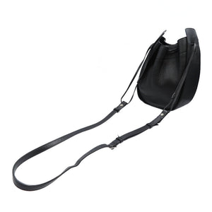 美品 ザロウ ドローンストリングポーチ レザー シルバー金具 ブラック ショルダーバッグ 0167【中古】THE ROW