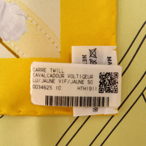 未使用 エルメス カレ90 CAVALCODOUR VOLTIGEUR カヴァルカドゥール・ヴォルティジュール シルク イエロー ブラウン スカーフ 0194【中古】HERMES