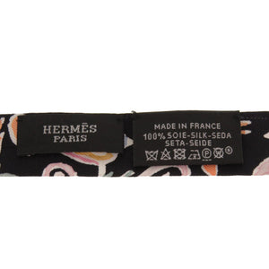 新品同様 エルメス ツイリードール Matthieu Cosse 春の鳥 シルク ノワール ヴェール ローズ スカーフ 黒 0093 【中古】 HERMES
