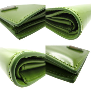 未使用 プラダ SPAZZOLATO トライアングルロゴ 1MV204 二つ折り財布 パテントレザー グリーン 0736【中古】PRADA