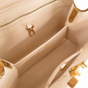 新品同様 ルイ ヴィトン カプシーヌBB スノー トリヨンレザー ゴールド金具 M24545 2WAY ハンドバッグ LV 0751 【中古】 LOUIS VUITTON
