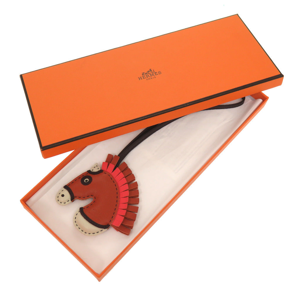 新品同様 エルメス ジージーカマイユ アミューミロ テールバテュー ルージュセリエ クレ バッグチャーム キーホルダー 1072 【中古】 HERMES