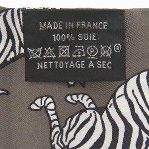 美品 エルメス ツイリー ゼブラ バンダナ LES ZEBRES シルク グリストープ グレー ブラック ホワイト 黒 白 スカーフ 1494【中古】HERMES