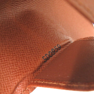 美品 ルイ ヴィトン ミュルティクレ4 モノグラム M69517 4連 キーケース LV 1262 【中古】 LOUIS VUITTON