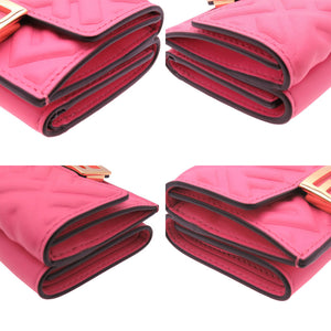 新品同様 フェンディ バゲット マイクロ 8M0395 三つ折り財布 レザー ピンク ゴールド 2304【中古】FENDI