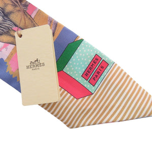 未使用品 エルメス グラン テアトル ヌーヴォー シルク ブルーラベンダー ローズ ヴェール スカーフ 0177【中古】HERMES