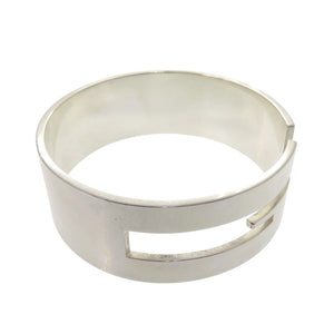 美品 グッチ ブランデッドG Gロゴ カットアウトG シルバー925 119ｇ シルバー バングル 0748【中古】GUCCI