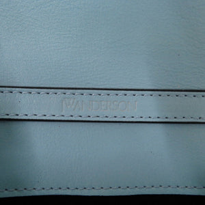 新品同様 ジェイダブリューアンダーソン
 ショルダーバッグ
 レザー/レザー ライトブルー 0878
【中古】J.W.Anderson. レディース