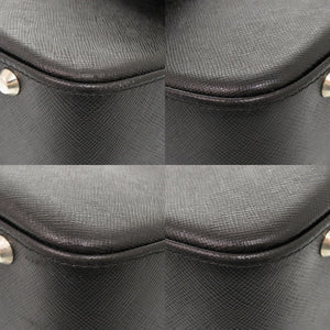 バーバリー ロゴプレート ノバチェック レザー ブラック ワンショルダーバッグ 黒 0991【中古】BURBERRY