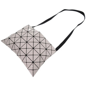 新品同様 イッセイミヤケ BAOBAO バオバオ ルーセント ショルダーバッグ ホワイト PVC  BB01 AG054 1015【中古】ISSEY MIYAKE