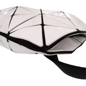 新品同様 イッセイミヤケ BAOBAO バオバオ ルーセント ショルダーバッグ ホワイト PVC  BB01 AG054 1015【中古】ISSEY MIYAKE