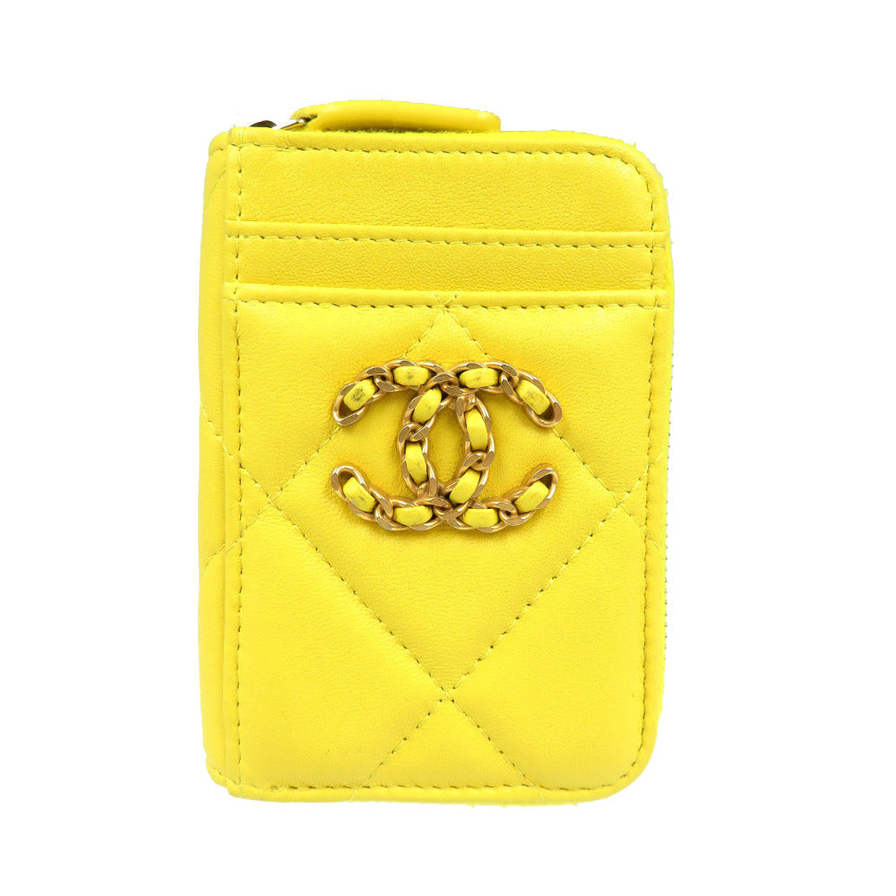 美品 シャネル 19 ランダムシリアル ラムスキン ゴールド金具 イエロー コインケース 小銭入れ 1380【中古】CHANEL