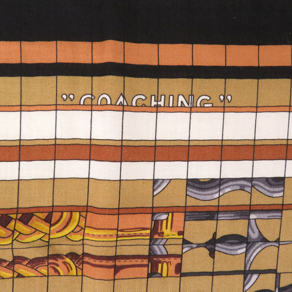 未使用 エルメス カレ140 カレジュアン コーチングデジャブ COACHIG DE JA-VU カシミヤ シルク ブラック ベージュ ゴールド 黒 スカーフ ストール 1407【中古】HERMES