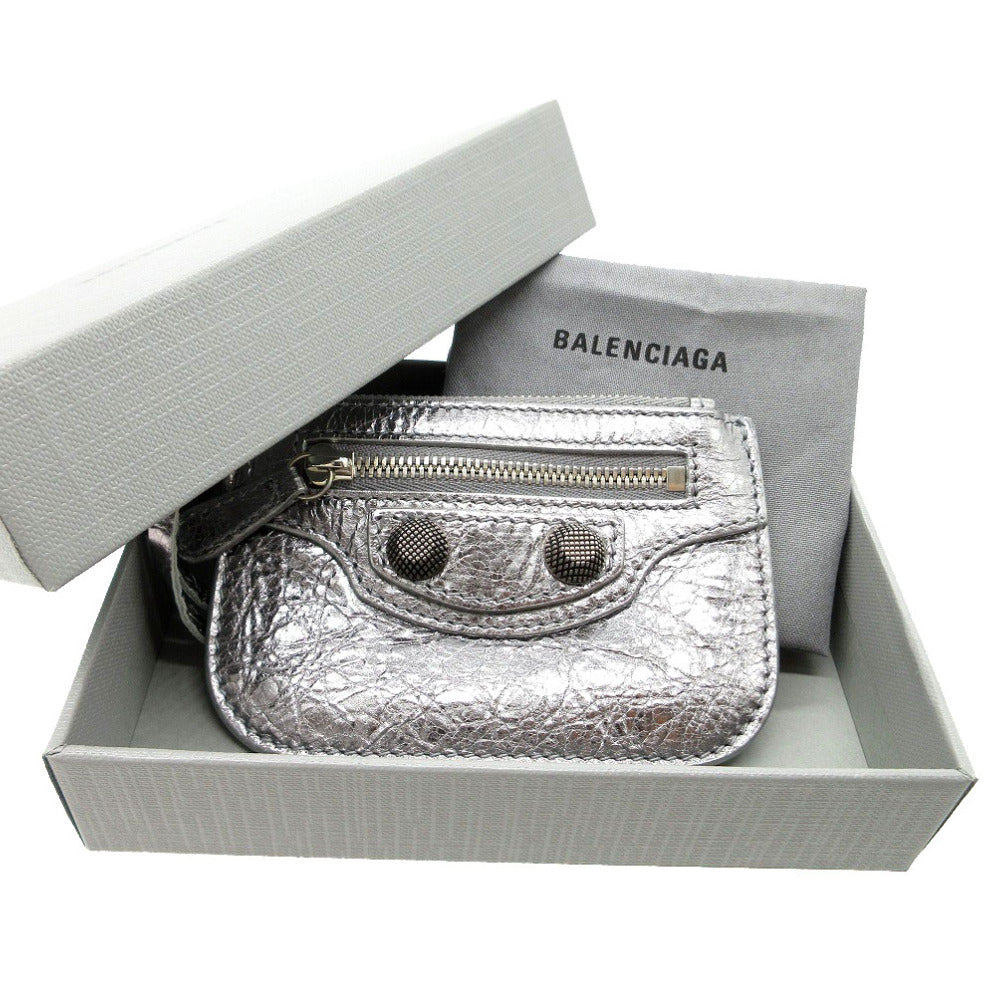 新品同様 バレンシアガ ル カゴール メタライズド アリーナ コインケース ラムスキン シルバー 1679【中古】BALENCIAGA