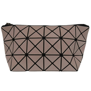 未使用 イッセイミヤケ バオバオ PVC/ポリエステル ピンク ポーチ 1781【中古】ISSEY MIYAKE