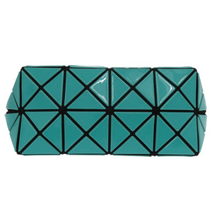 未使用 イッセイミヤケ バオバオ PVC/ポリエステル グリーン ポーチ 1781【中古】ISSEY MIYAKE