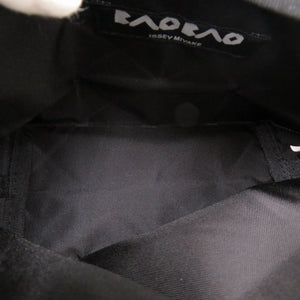 未使用 イッセイミヤケ バオバオ PVC/ポリエステル グリーン ポーチ 1781【中古】ISSEY MIYAKE