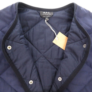 新品同様 アーペーセー キルティングジャケット COETZ F02768 IAJ 40サイズ コットン マリン 1793 A.P.C.