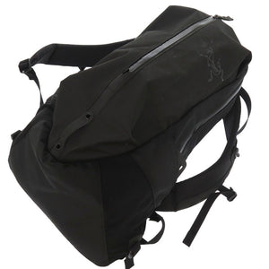 新品同様 アークテリクス バックパック Arro アロー 22 リュックサック ロゴ X000007473 デイパック ナイロン ブラック 1795【中古】ARC'TERYX