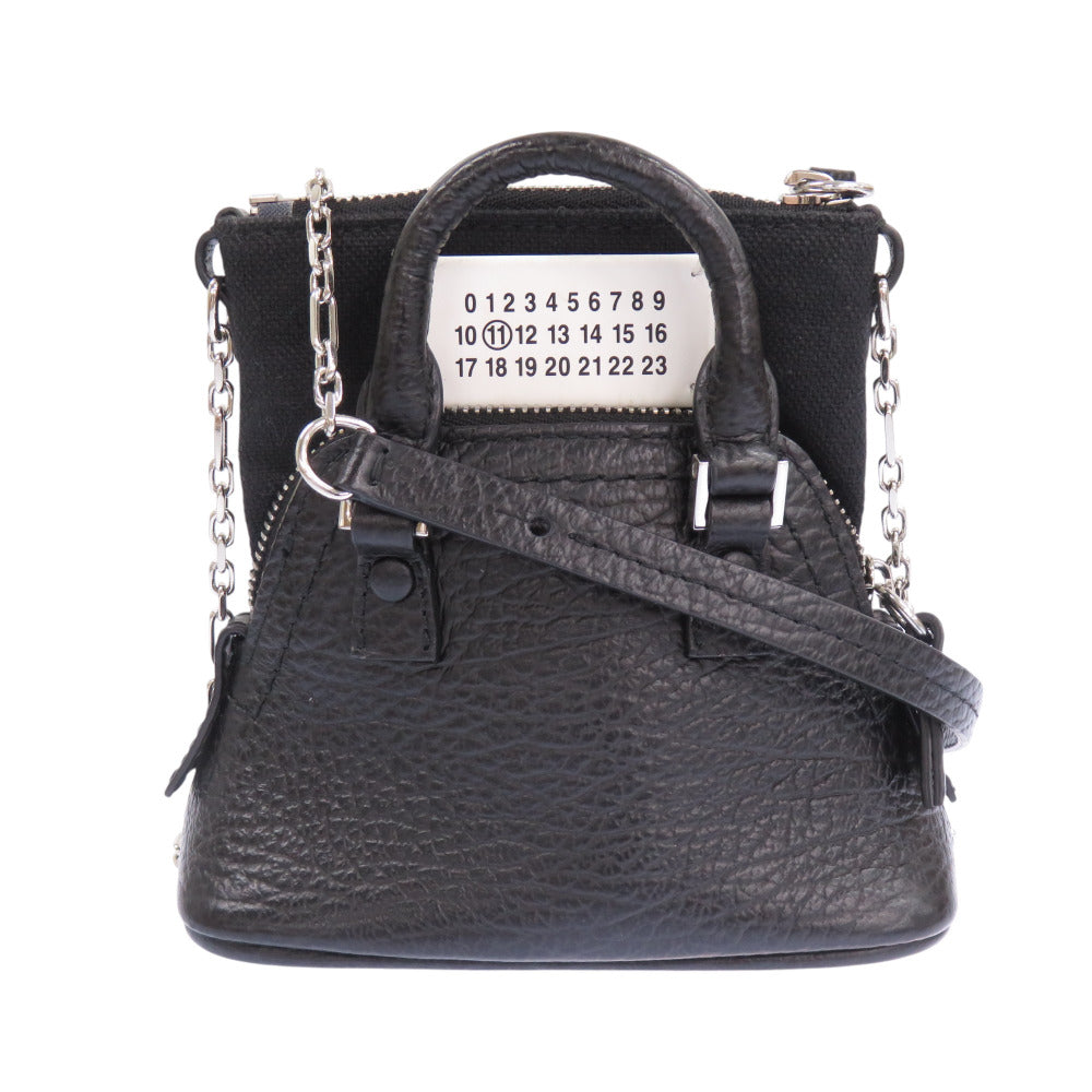 美品 メゾン マルジェラ
 5AC クラシックベイビー SB3WG0025 ショルダーバッグ
 レザー ブラック 0329
【中古】Maison Margiela レディース