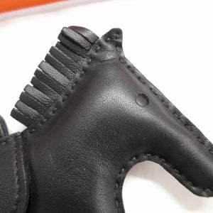 新品同様 エルメス ロデオチャームMM A刻印(2017年製) アニューミロ ソーブラック バッグチャーム キーホルダー 1117【中古】HERMES