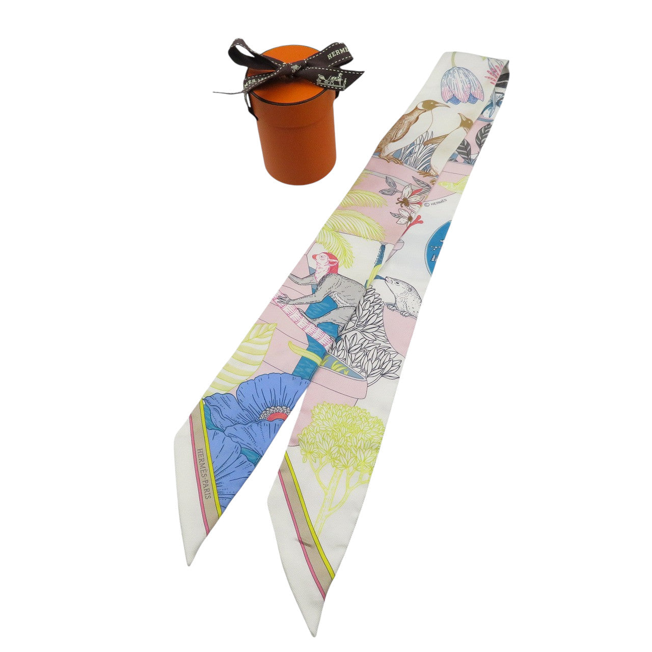 新品同様 エルメス ツイリー PRECIOUS PARADISE シルク ローズペール ブラン スカーフ 0510【中古】HERMES