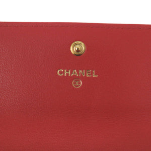 新品同様 シャネル 19 マトラッセ ラムスキン レッド 長財布 赤 1433【中古】CHANEL