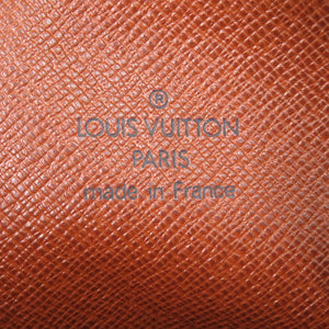 美品 ルイヴィトン モノグラム ダヌーブ M45266 ショルダーバッグ LV 1529【中古】LOUIS VUITTON