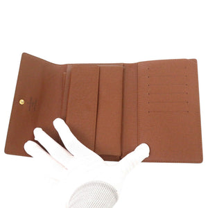 ベタ無し 美品 ルイ ヴィトン ポルトトレゾール エテュイ パピエ モノグラム M61202 ブラウン 三つ折り財布 LV 1637【中古】LOUIS VUITTON