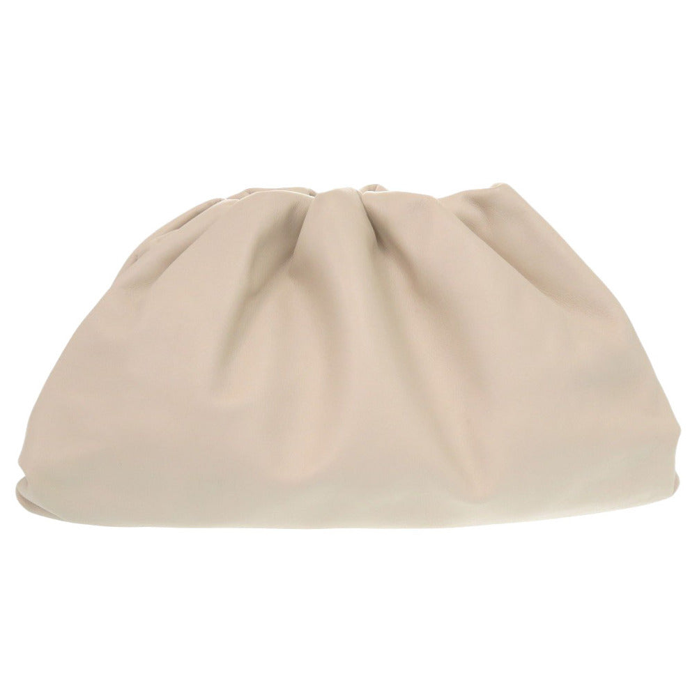美品 ボッテガヴェネタ THE POUCH ザ ポーチ B08488733Z カーフレザー ベージュ クラッチバッグ 1845【中古】BOTTEGAVENETA