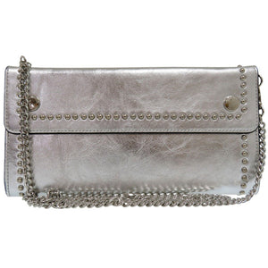 新品同様 ジェイアンドエムデヴィッドソン 2WAY トラベルポーチ ウィズ スタッズ チェーンウォレット クラッチバッグ ショルダーバッグ レザー シルバー 2105【中古】J&M Davidson