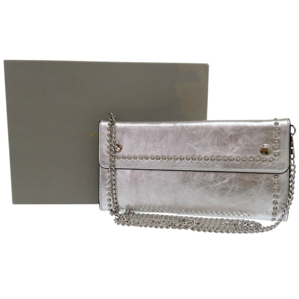 新品同様 ジェイアンドエムデヴィッドソン 2WAY トラベルポーチ ウィズ スタッズ チェーンウォレット クラッチバッグ ショルダーバッグ レザー シルバー 2105【中古】J&M Davidson