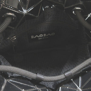 新品同様 イッセイミヤケ バオバオ BB01 PVC ブラック 黒 ショルダーバッグ 2409【中古】ISSEY MIYAKE