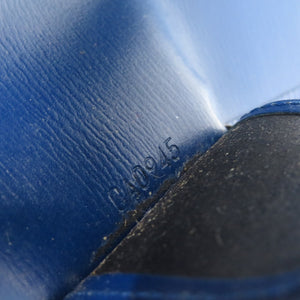 ルイ ヴィトン ミュルティクレ4 エピ ブルー M63825 4連 キーケース 青 LV 0015 【中古】 LOUIS VUITTON