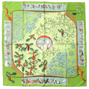 美品 エルメス カレ90 Neige d’ Antan 去年の雪 シルク グリーン スカーフ 0089【中古】HERMES