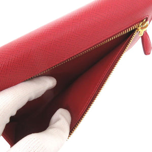 新品同様 プラダ サフィアーノ 1MH132 レザー レッド 二つ折り長財布 赤 0111【中古】PRADA