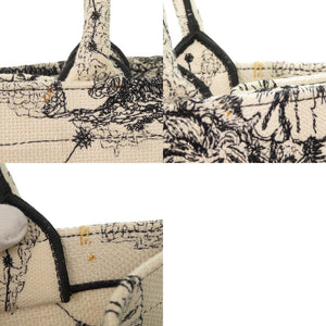 美品 クリスチャンディオール ブックトート ミディアム キャンバス M1296ZRHZ-M06E トートバッグ ホワイト 0386【中古】Christian Dior