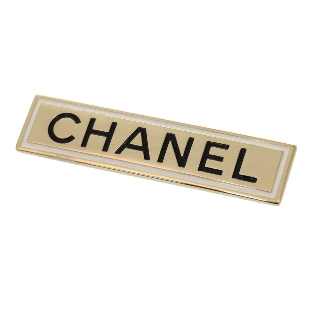 新品同様 シャネル ロゴプレート ゴールド ブローチ アクセサリー 1550 【中古】 CHANEL