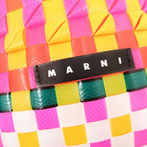 未使用 マルニ マーケット ウーブン マイクロ  ポリプロピレン イエロー ピンク ホワイト マルチカラー M00332 M00IW OM340 ハンドバッグ 1700【中古】MARNI